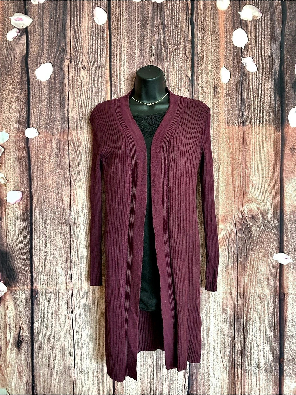 Time and Tru Girls Burgundy Knit Cardigan Size Small
